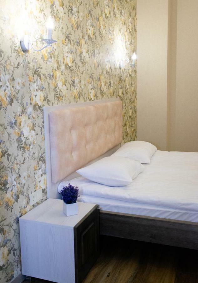 Apartment Barvy Lvova On Kostyushka St Eksteriør billede