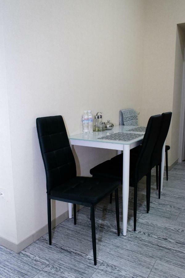 Apartment Barvy Lvova On Kostyushka St Eksteriør billede